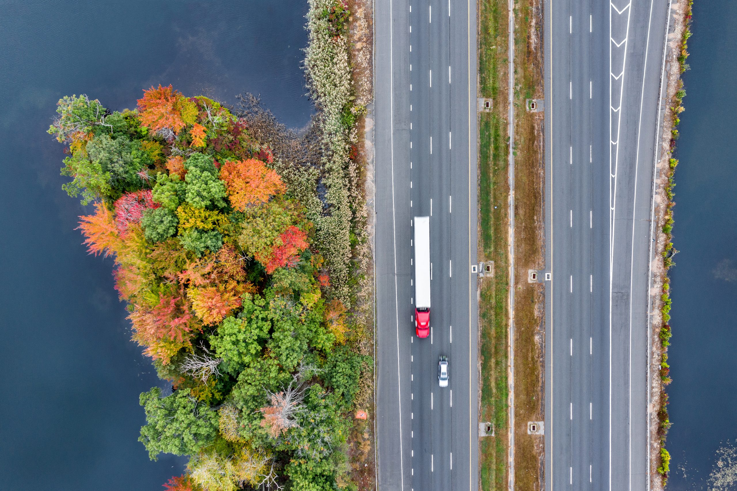 AdobeStock_523943458_Preview Connecticut highway